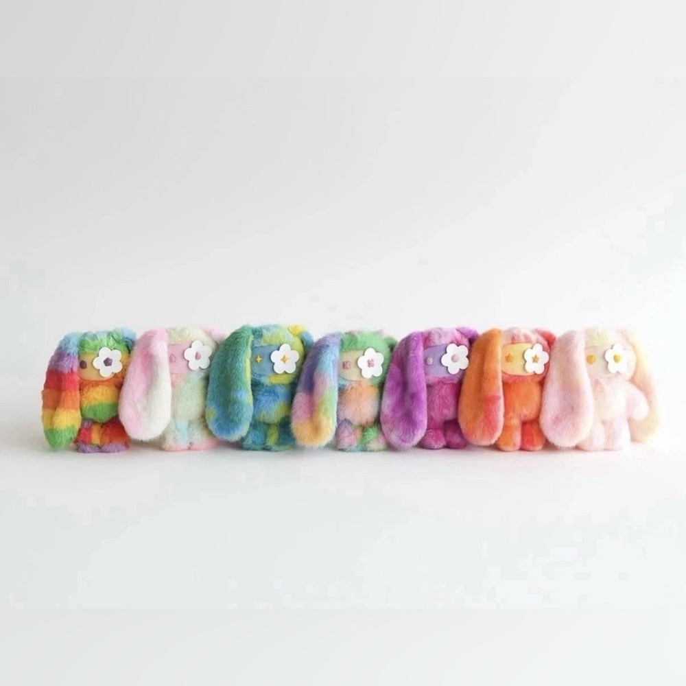CJ Hendry Rainbow JuJu Blind Box (ONE JUJU)- Unopened, Rare - Picture 2 of 2